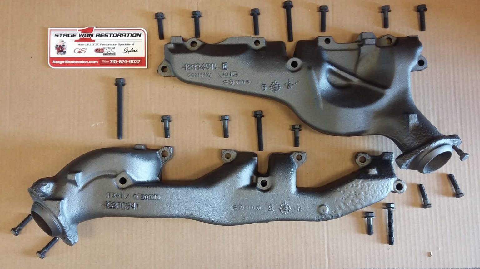 Exhaust Manifolds w/Correct Bolts OE